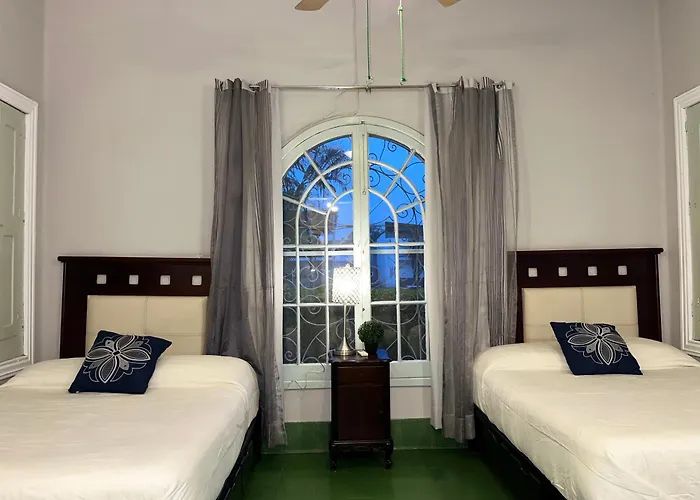 Suites Casa Blanca