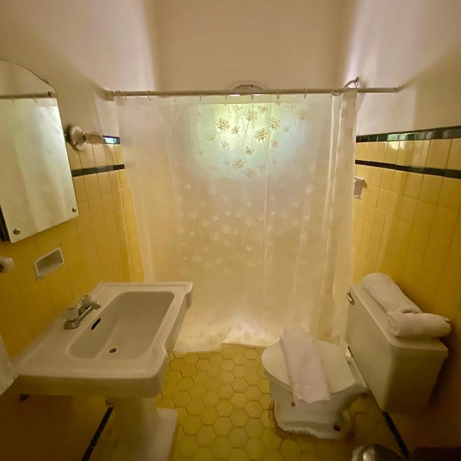 Casa Blanca Hotel 3*